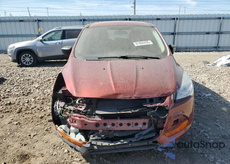 2015 Ford Escape S z USA, uszkodzony, nr VIN 1FMCU0F76FUC19094